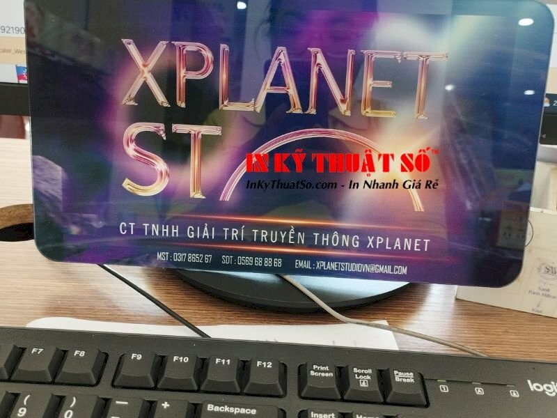 In ảnh lên mica làm bảng tên công ty - In Kỹ Thuật Số Since 2006