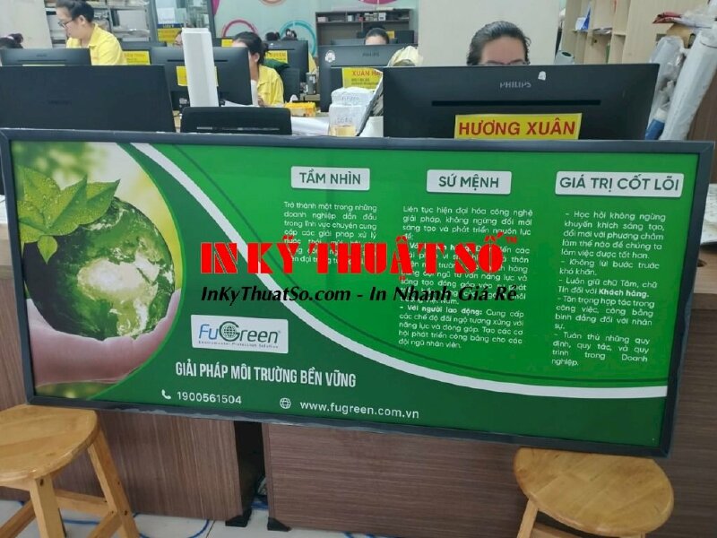 In Canvas dầu bóng, đóng khung viền đen theo yêu cầu TPHCM - In Kỹ Thuật Số since 2006