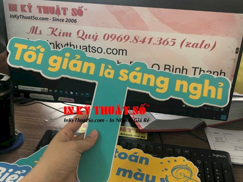Hashtag cầm tay Tối Giản Là Sáng Nghỉ