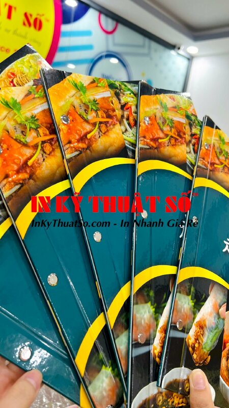 Ấn phẩm cuốn menu bìa cứng, cấn rảnh đóng gáy ốc cho quán phở