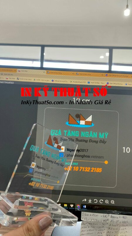 In standee mica theo yêu cầu - In Kỹ Thuật Số Since 2006