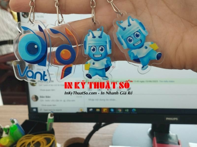 Móc khoá mica in hình theo yêu cầu - INKTS360