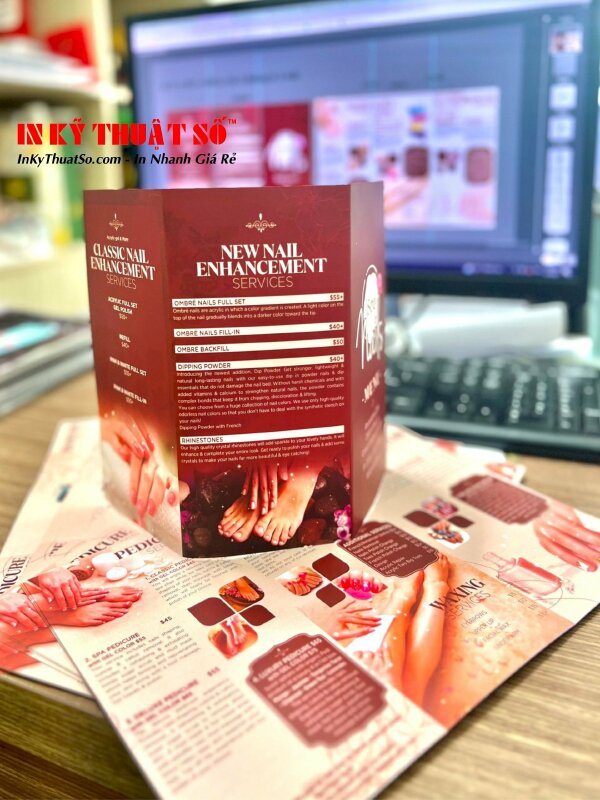 Mẫu Brochure giới thiệu dịch vụ Spa in 2 mặt, cấn 2 đường với chất liệu giấy C200gsm