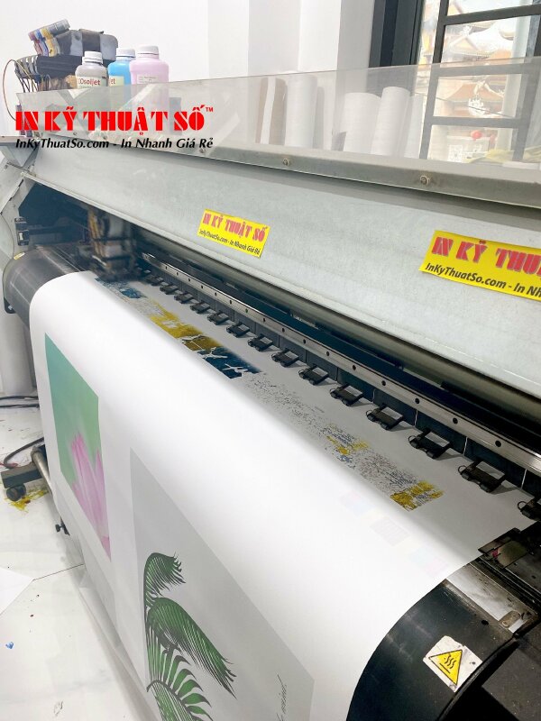In Kỹ Thuật Số since 2006 sở hữu công nghệ hiện đại mang đến khách hàng những ấn phẩm tranh hoàn hảo.