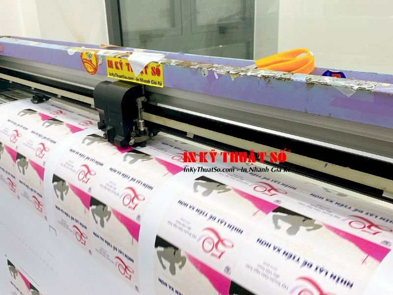 In tem nhãn decal theo yêu cầu - In Kỹ Thuật Số Since 2006