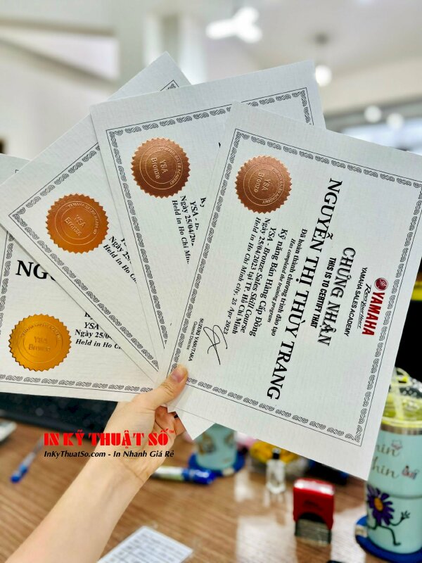 Giấy chứng nhận in 1 mặt, kích thước A4