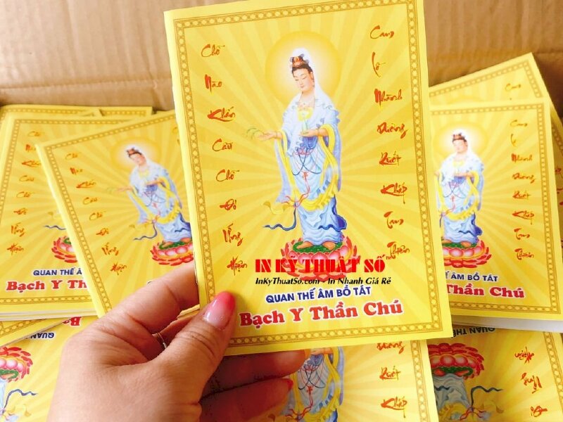 In sách Kinh Bạch Y Thần Chú, giấy Coucher, cán mờ tinh tế - INKTS391