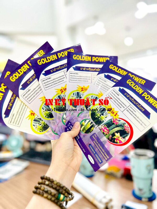 Mẫu tem giấy cán bóng giới thiệu sản phẩm trái cây, hoa quả được in ấn nổ bật, sắc nét