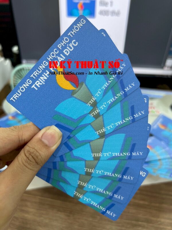 Thẻ từ thang máy trường THPT - In ấn bởi In Kỹ Thuật Số since 2006