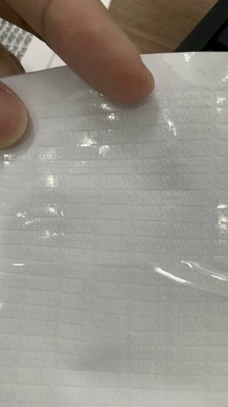 In decal trong mực trắng bằng công nghệ in UV EPSON hiện đại