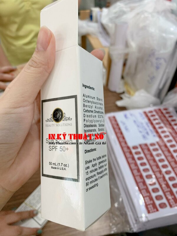 In hộp mỹ phẩm theo yêu cầu với ông nghệ in Offset hiện đại