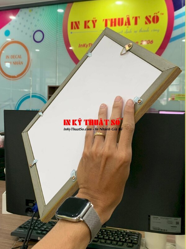 Tranh khung gỗ treo tường trang trí phòng khách, phòng ngủ, phòng làm việc