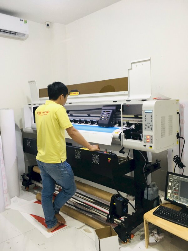 In Lookbook theo yêu cầu với công nghệ in hiện đại