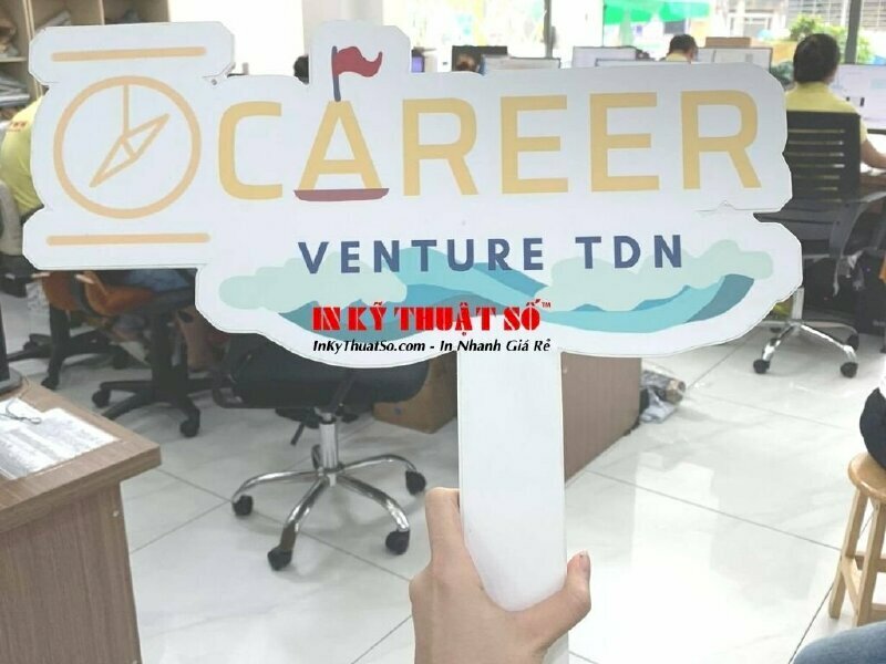 In hashtag cầm tay career, nhân sự, teamwork - INKTS454