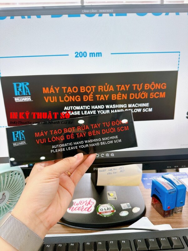 Bảng mica in theo yêu cầu tại In Kỹ Thuật Số since 2006