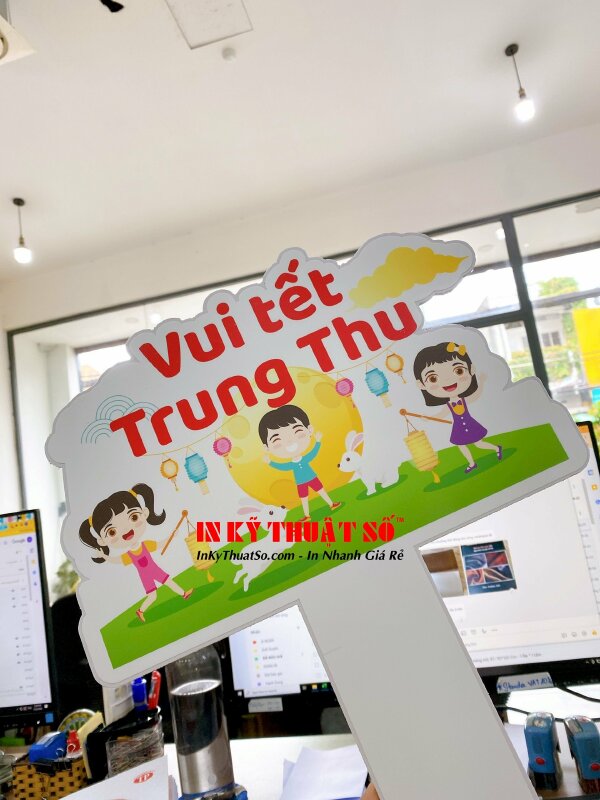 Thiết kế, in Hashtag cầm tay chụp ảnh theo yêu cầu tại 365 Lê Quang Định, Bình Thạnh, TPHCM