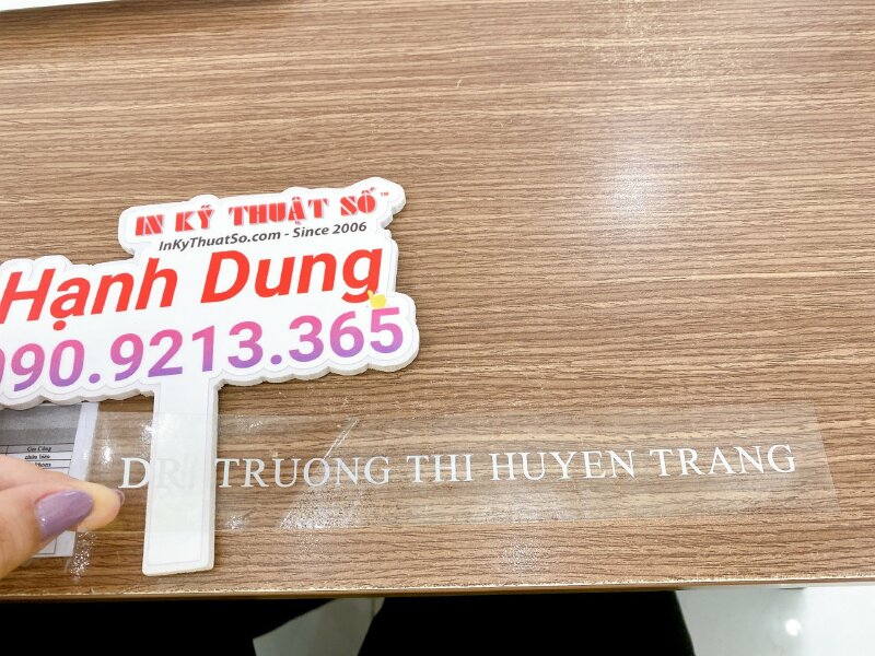 In sticker trong suốt Dr. tên bác sĩ, tiến sĩ - INKTS649