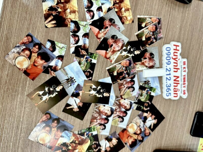 In ảnh Polaroid 1 mặt, không cán màng, chất liệu giấy C300gsm, in ấn bằng công nghệ hiện đại tại In Kỹ Thuật Số since 2006