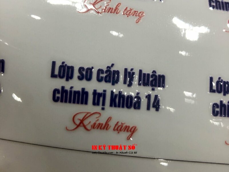 In Decal UV DTF tên lớp kính tặng dán lên bình trà gốm sứ làm quà tặng - INKTS728