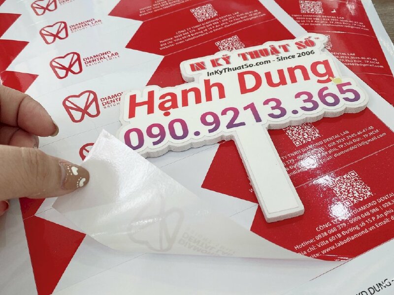 In nhãn chai nước suối, in decal dán chai nước suối sự kiện - INKTS777