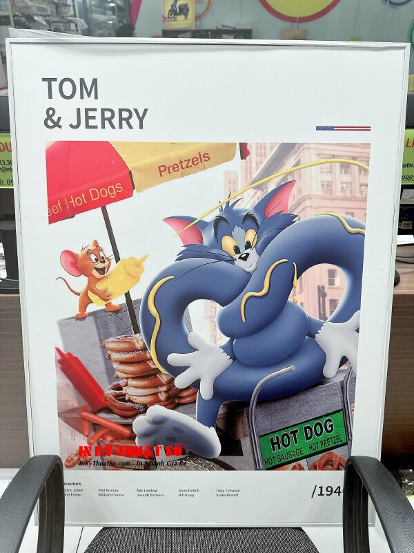 Tranh canvas Tom & Jerry trang trí tường