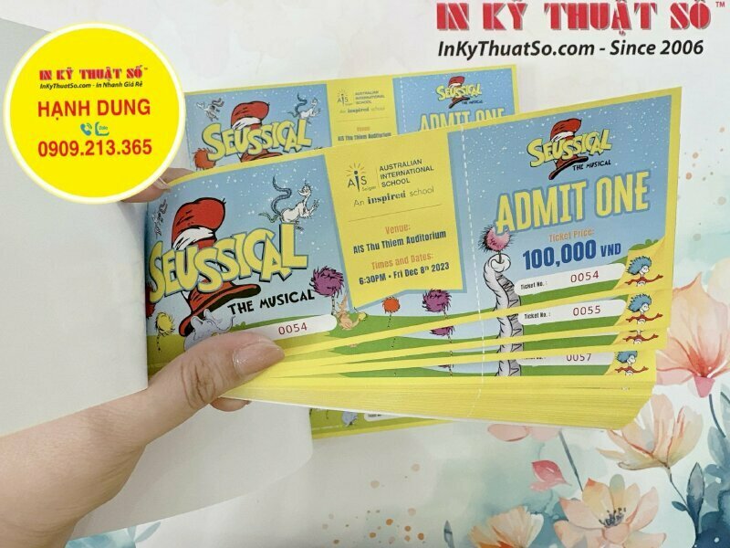 Cuốn 50 vé tham sự sự kiện ca nhạc được thiết kế và in ấn bởi In Kỹ Thuật Số since 2006