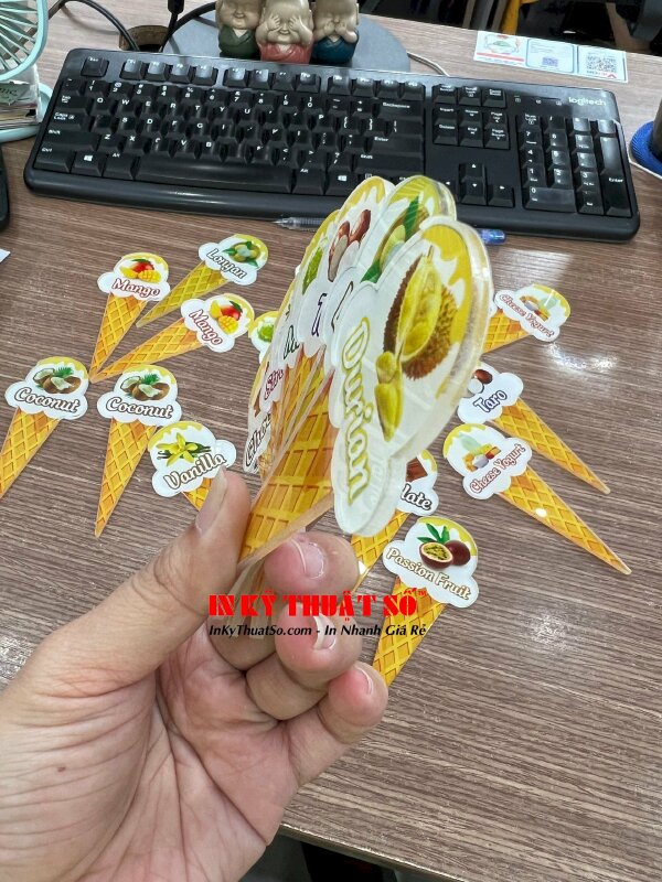 Ice Cream sticker chất liệu mica ra đời bằng công nghệ in UV