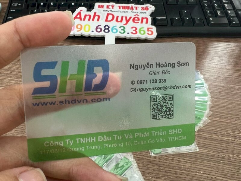 In card visit bằng nhựa, card visit QR code cho giám đốc - INKTS805