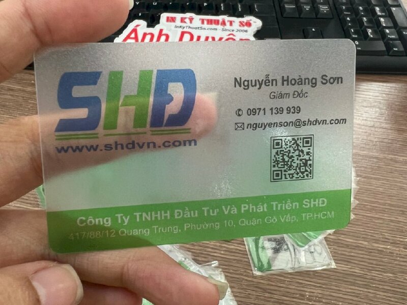 In card visit bằng nhựa, card visit QR code cho giám đốc - INKTS805