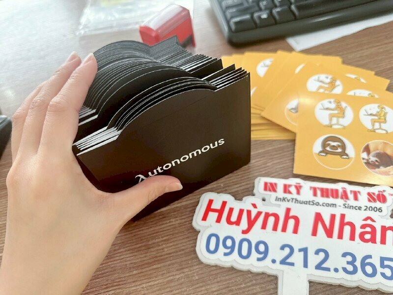 In thiệp & bao đựng thiệp khổ 10cm x 9cm