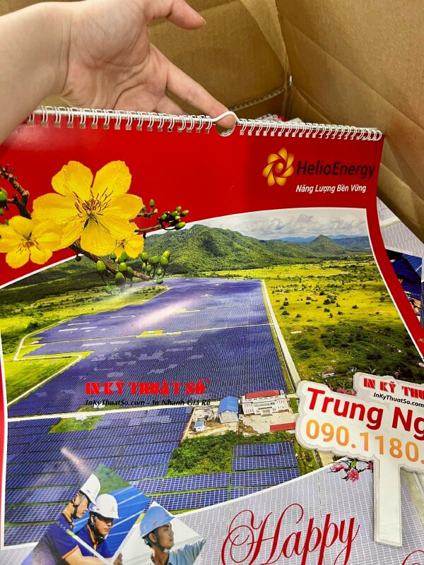 In lịch Tết cho công ty dự án năng lượng sạch