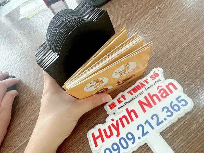 In thiệp & bao đựng thiệp khổ 10cm x 9cm