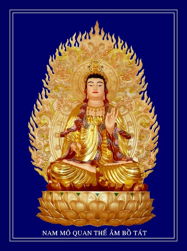 Hình ảnh tượng Quán Thế Âm đang ngồi phía bên phải Đức Phật A Di Đà