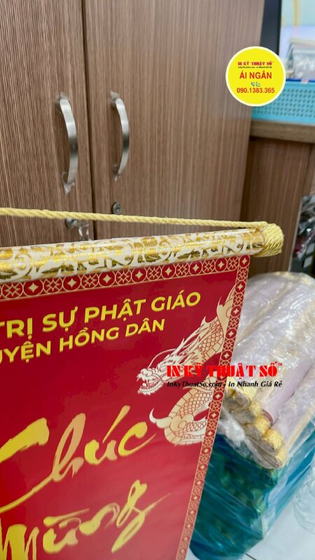 In liễn chúc mừng năm mới chất liệu vải Silk mềm mại, in mực dầu bóng - In ấn & Gia công tại In Kỹ Thuật Số since 2006