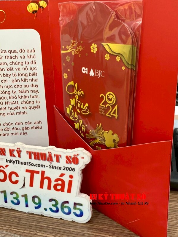 In thiệp chúc mừng năm mới, bao lì xì Tết với phương pháp in offset số lượng lớn, chất lượng cao