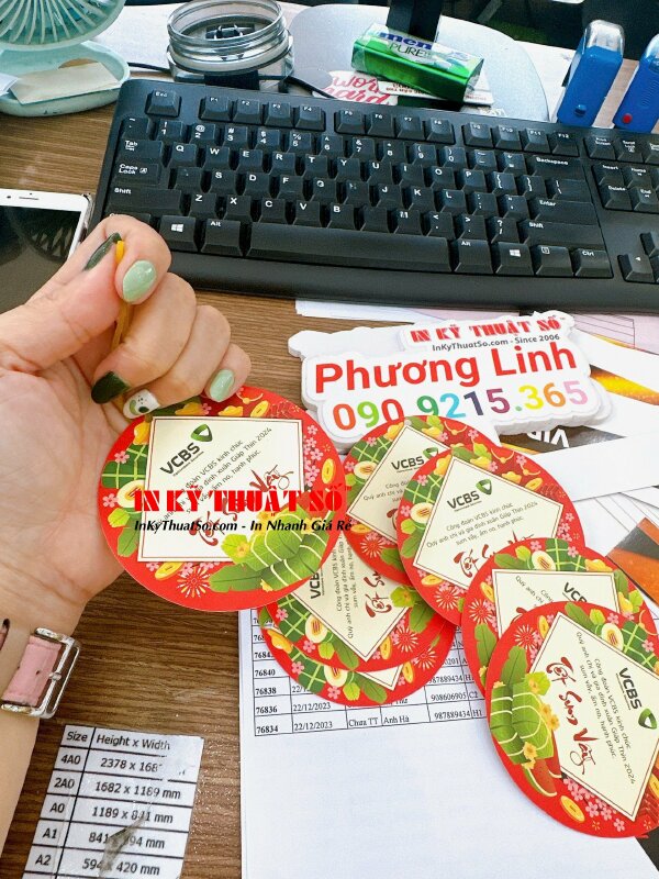 In tem treo Offset giá rẻ, tem tròn chúc Tết gắn hộp quà