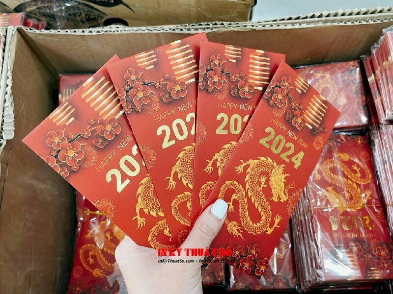 In bao lì xì giấy C200gsm, kích thước 8cm x 16cm x nắp 3cm khuôn chuẩn - In ấn & gia công tại 365 Lê Quang Định