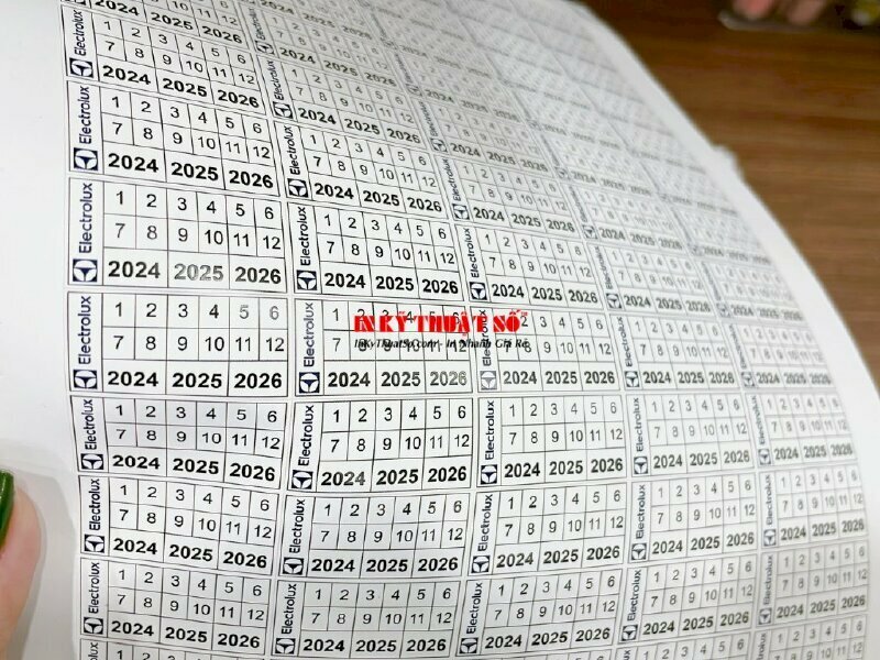 Làm tem bảo hành 12 tháng, in tem bảo hành đồ điện gia dụng