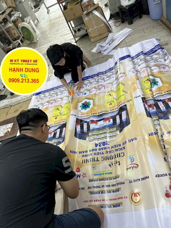 Băng rôn hội chợ Tết 2024 chương trình kích cầu tiêu dùng gian hàng trưng bày thương mại 