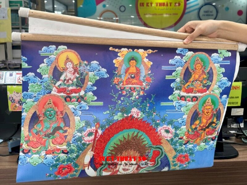 Tranh Mật Tông Thangka 7 vị Tara 40x65.5cm chất liệu Canvas dầu mờ gắn nẹp gỗ - INKTS1043