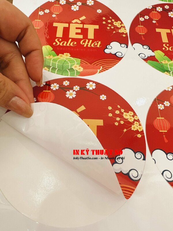 Thiết kế decal dán sản phẩm đẹp mắt, in ấn chất lượng với công nghệ in phun kỹ thuật số hiện đại tại  Lê Quang Định