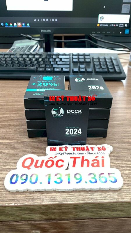 Hộp thẻ bài quà tặng Tết in logo theo yêu cầu, thiết kế phối màu độc đáo, sang trọng