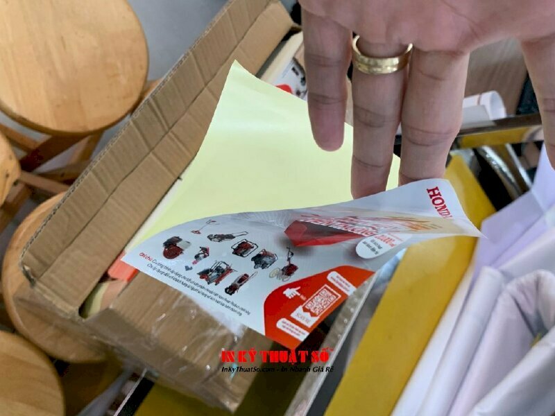 Công ty TNHH In Kỹ Thuật Số - Digital Printing nhận in Tờ rơi dán tường giá rẻ, in nhanh, đẹp nhất thị trường