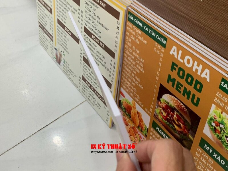 In menu quán ăn vặt, menu food, menu drink PP cán format dạng tấm cầm tay - INKTS1179