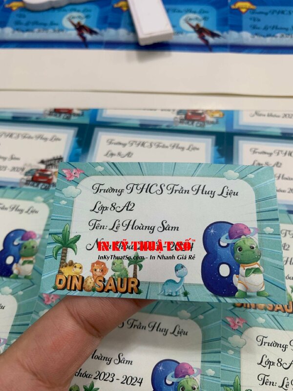 Mẫu nhãn vỡ thiết kế đẹp, in theo yêu cầu