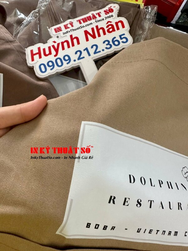 Mẫu tạp dề nhà hàng. quán ăn lịch sự và chuyên nghiệp