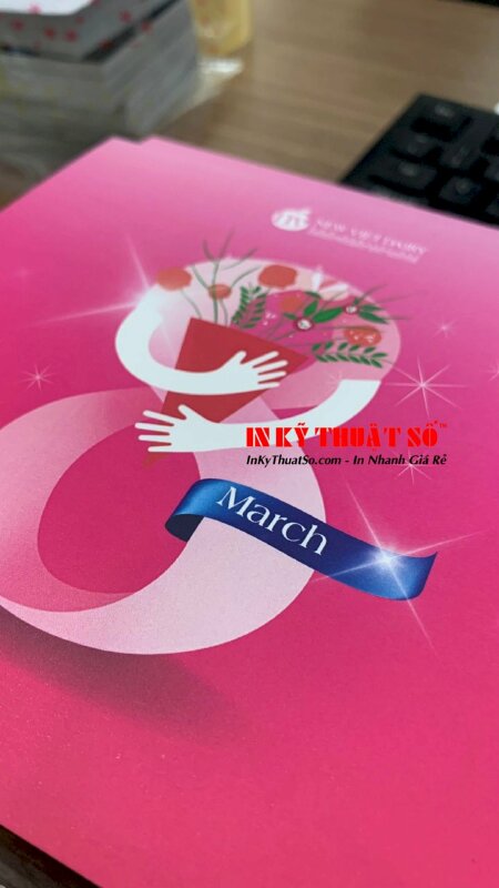 In thiệp 8-3 lấy ngay, in 2 mặt giấy C300gsm cán mờ, cắt hình chữ nhật