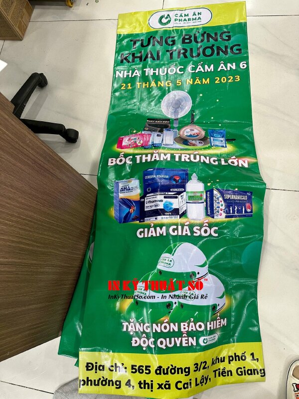 In băng rôn hiflex khai trương quầy thuốc, ấn phẩm dán biên, khách xỏ cây trên dưới - In ấn & Gia công tại In Kỹ Thuật Số since 2006