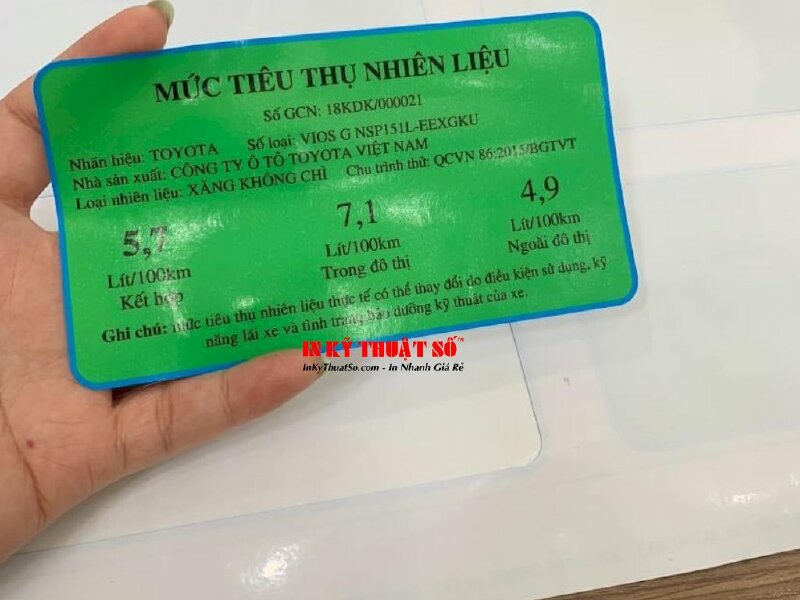 In tem mức tiêu thụ nhiên liệu xe ô tô, in tem Decal dán kính ngược - INKTS1225