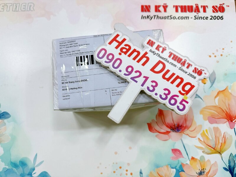 In thẻ nhắc chăm sóc xe, thẻ giấy C300gsm 9x5.4cm, bấm lỗ tròn, hàng gửi đi Quảng Trị từ TPHCM - INKTS1237